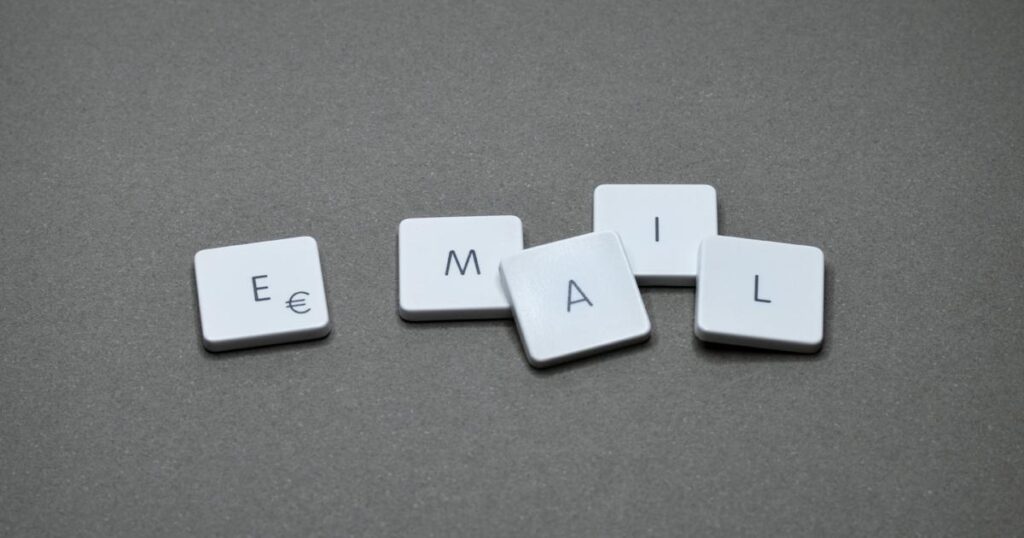 The-Buzz-on-Digital-Mailrooms