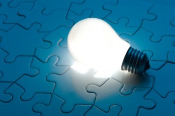 concept-lightbulb-puzzle