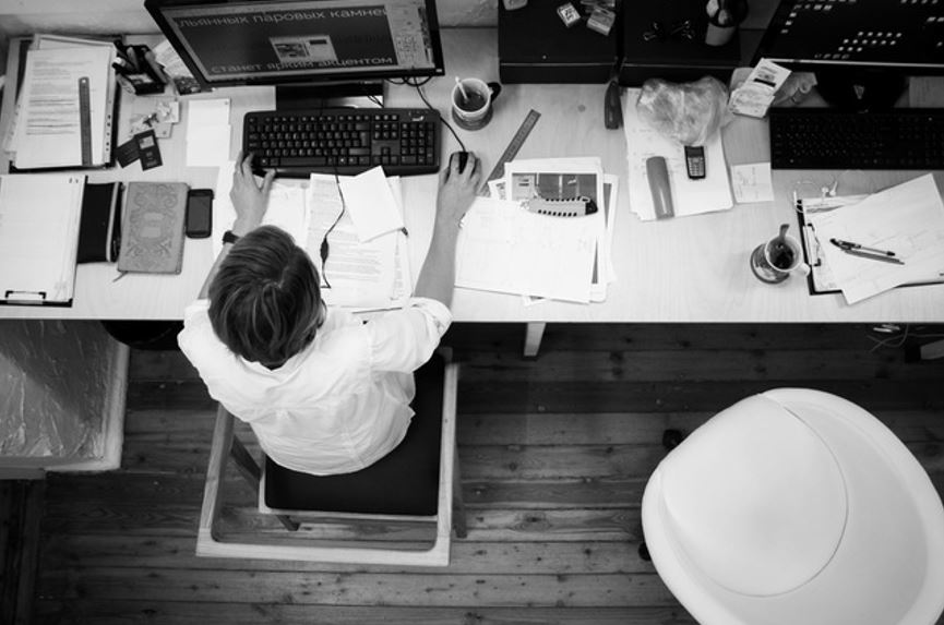 how_to_reduce_your_paper_consumption_with_document_management_systems